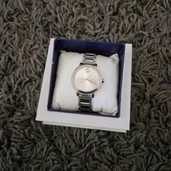 Movado 