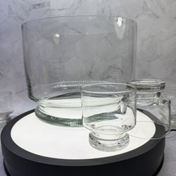 This listing is for the Large mid-century modern punch bowl. 10” wide x 7 1/2” tall. Footed Cups on another post. 