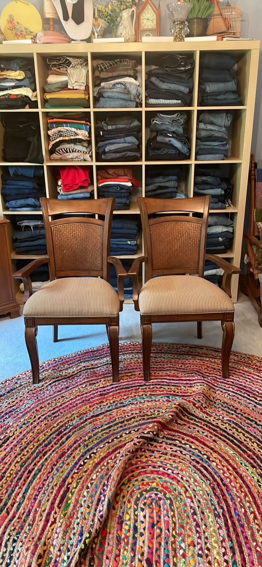 2 Wooden Chairs With Cushions 