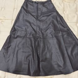 H&M Faux Leather Brown Skirt With Back Zipper Women’s U.S. Size 2 ~ NEW WITH TAG