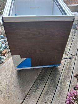 Commercial Ice Cream Freezer