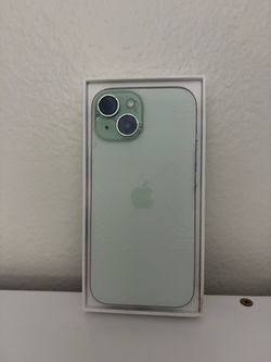 Apple iPhone 15 Green in Box