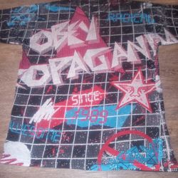 OBEY T-shirt