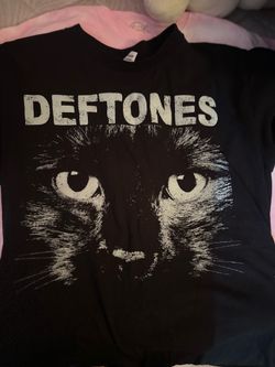 Deftones and queen shirt