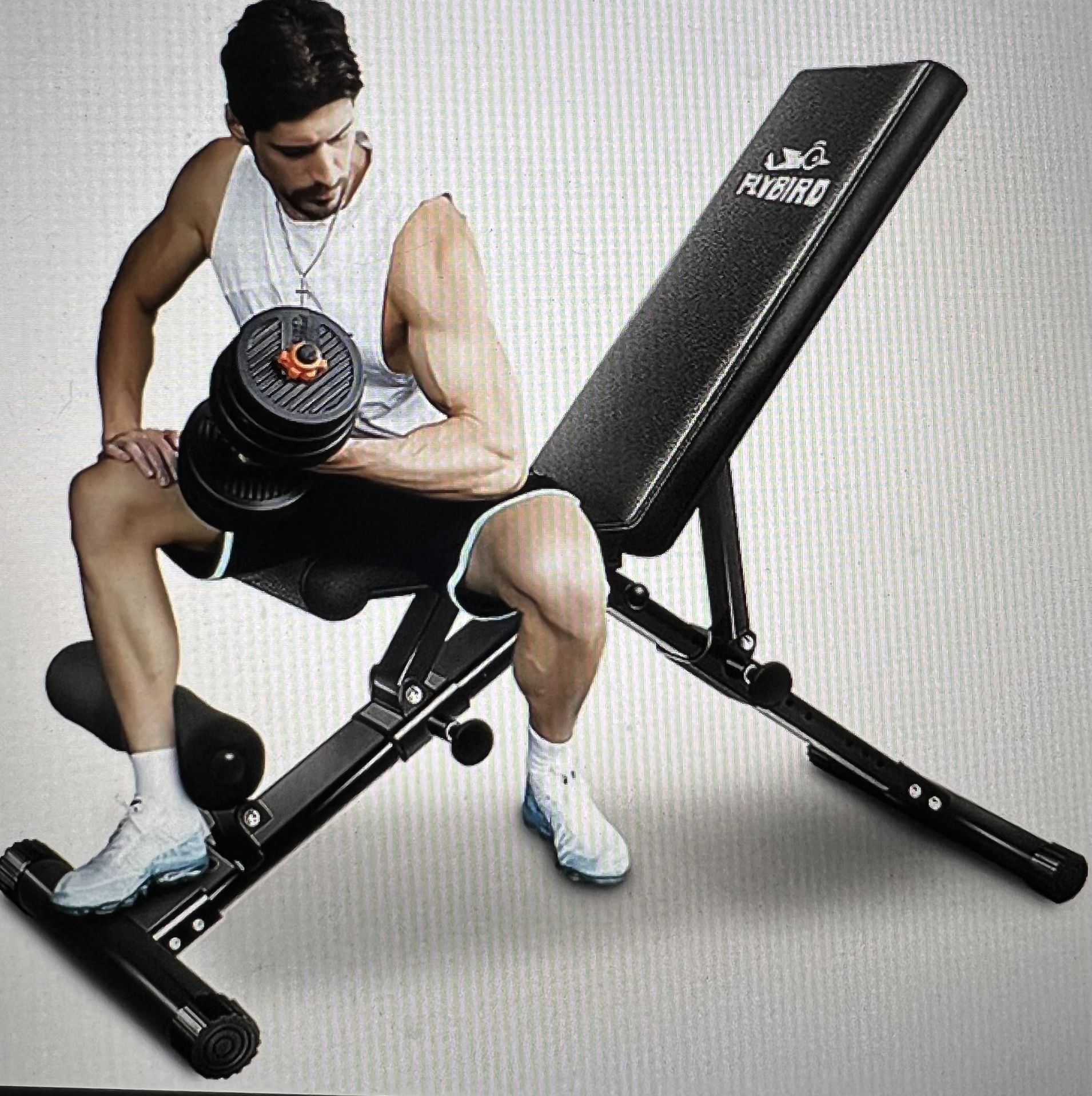 Fly bird Adjustable Weight Bench & 100lb Vinyl Weight Set.