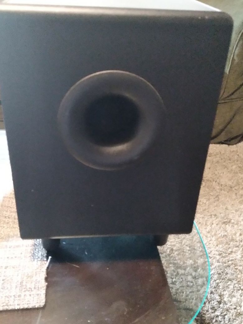 Dhl subwoofer..