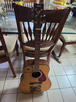 Guitarra Yamaha