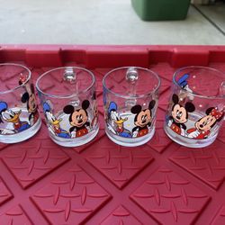Disney Mickey Minnie Goofy Donald Mugs Glasses 