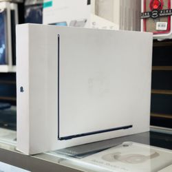 MacBook Air M3 Chip 15 Inch 512gb