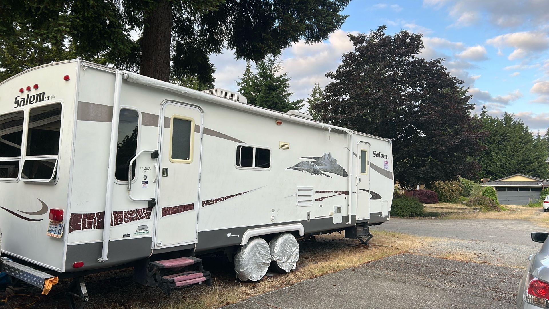2010 Forest river, Salem 27 Ft
