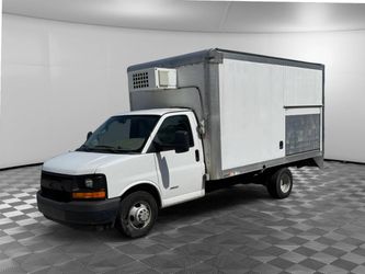 2017 Chevrolet Express Cutaway