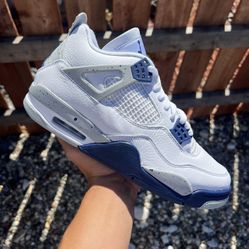 Jordan 4 Midnight Navy (Size 4Y, 5.5Y, 6Y, 9.5, 10, 10.5, 11)