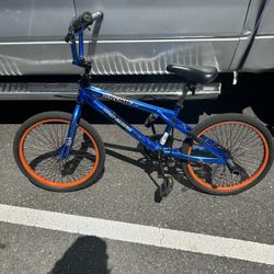 Genesis Krome 2.0 20” BMX Bike