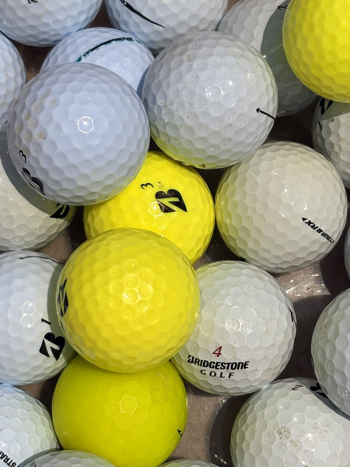 25 Bridgestone Golf Balls