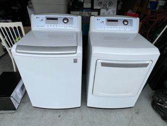 LG Electric Washer & Dryer