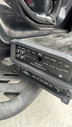 Hifonics amps