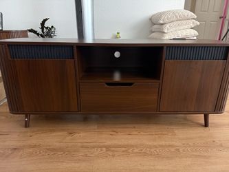Entertainment center - like new