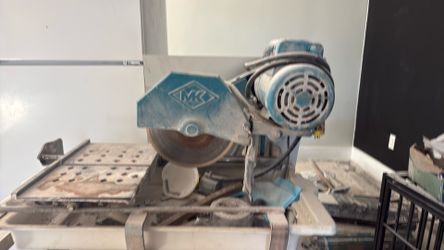 MK TILE Saw