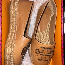 BRAND NEW TORY BURCH  ESPADRILLES 