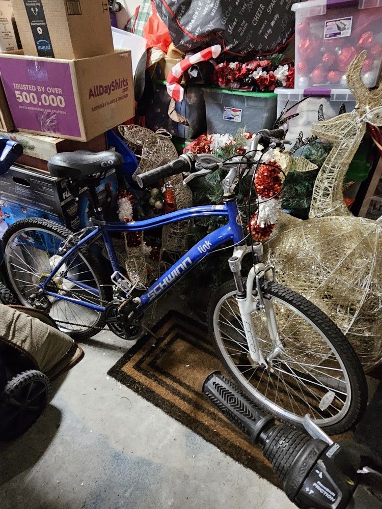 Schwinn Mountain Bike