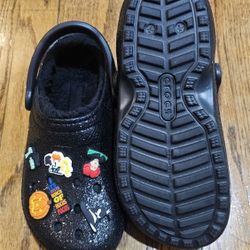 Crocs Women's Size 7 Like New 99%