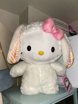 Hello Kitty Easter Greeter