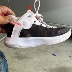 Jordan Jumpman youth seven only worn five times in a gym