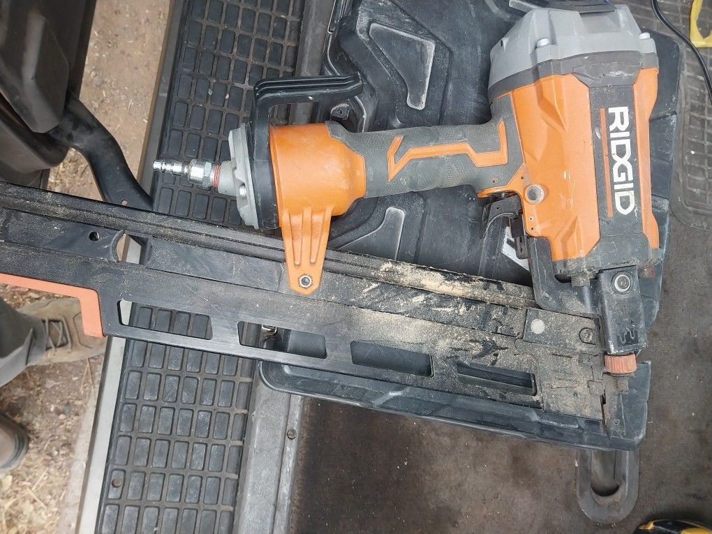 Ridgid Pistola De Clavos
