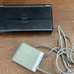 Nintendo DS Lite