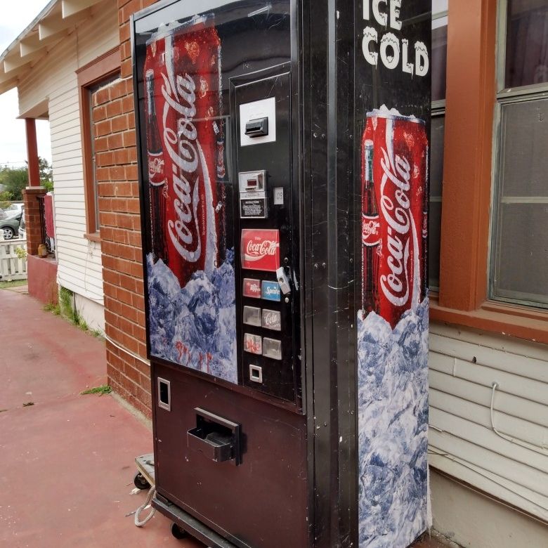 Ice Cream Machine for Sale in San Diego, CA - OfferUp