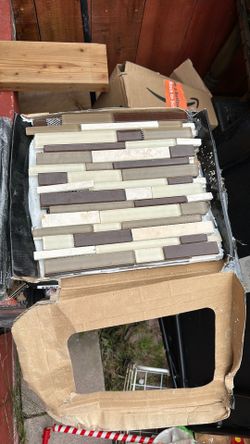 Canyon Acres Interlocking Tile