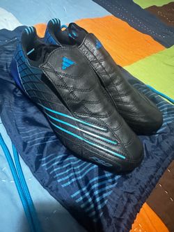 Adidas F50 elite