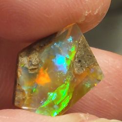 4Ct African Black Opal Play Of Color Facet Cut QSH215