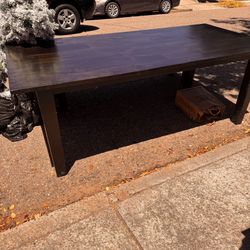 8 person dinner table