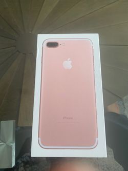 iPhone 7 Plus, EarPods with lightning connector 32GB