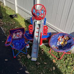 Paw Patrol Tower And Two Chairs