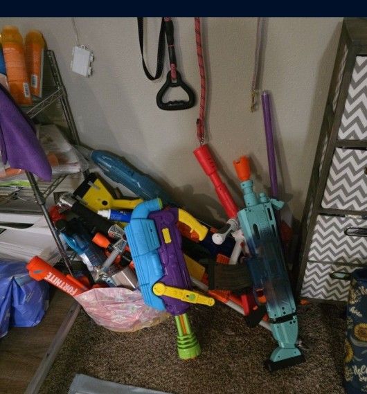 Nerf Guns