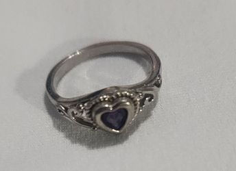 New  925 silver, perfect for a baby size 5