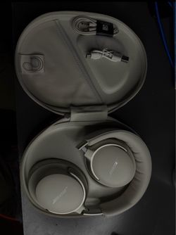 Bose QuietComfort (QC) Headphones