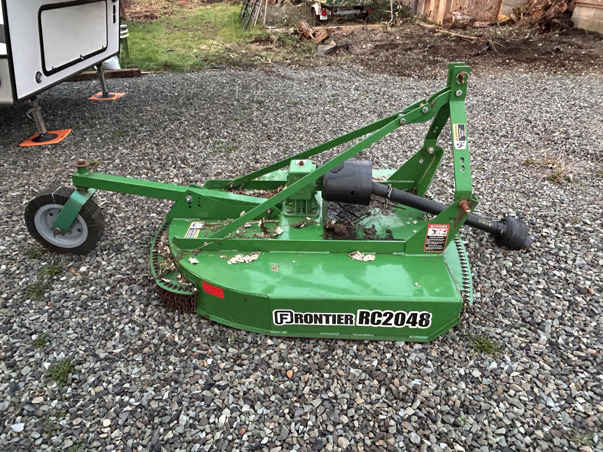 Frontier RC2048 field mower