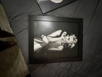 Marilyn Monroe artwork