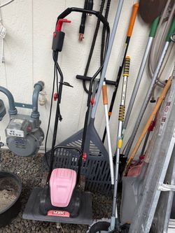 Electric rototiller