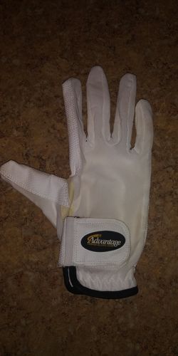 Woman's tennis glove