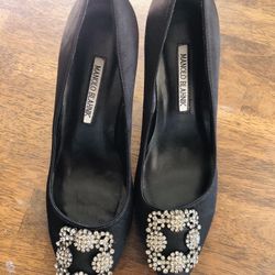 Satin Jeweled Heeled Pumps 