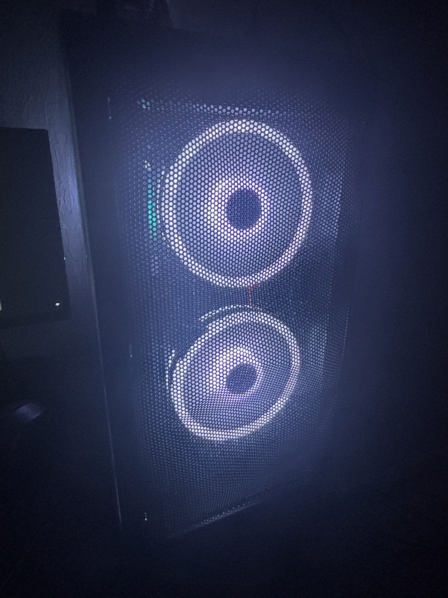 Gaming pc (Skytech chronos mini)