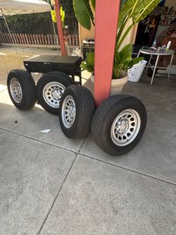 2019 Chevy Silverado Stock 17” Wheels & Tires – Full Set + Spare