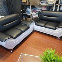 2 Piece Sofa Set in Black & White