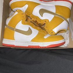 University gold nike women dunks 