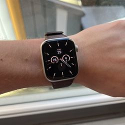 Apple Watch Series 8