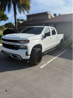 2019 Chevrolet Silverado 1500 4 door